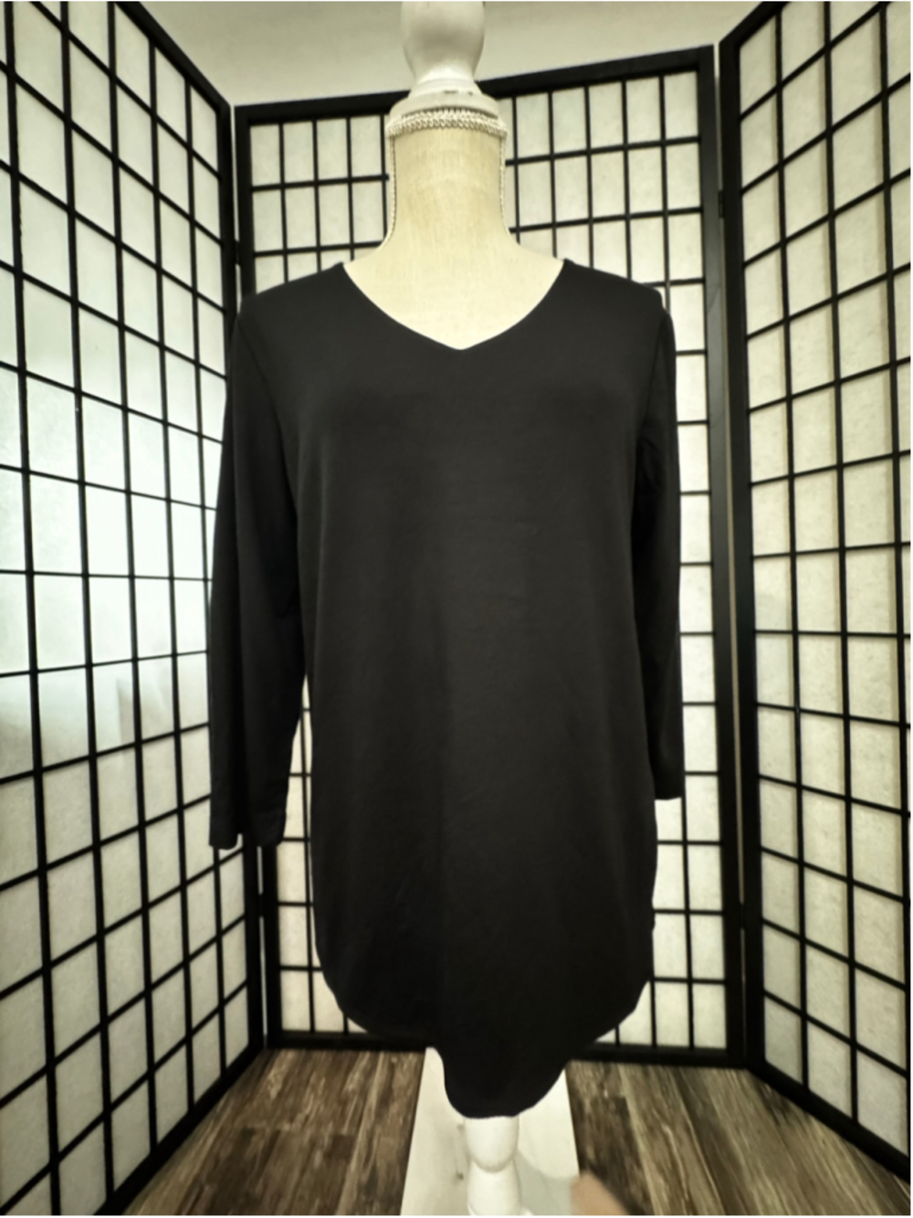 Women's Chico's Black Long Sleeve Ultimate Tee Size M